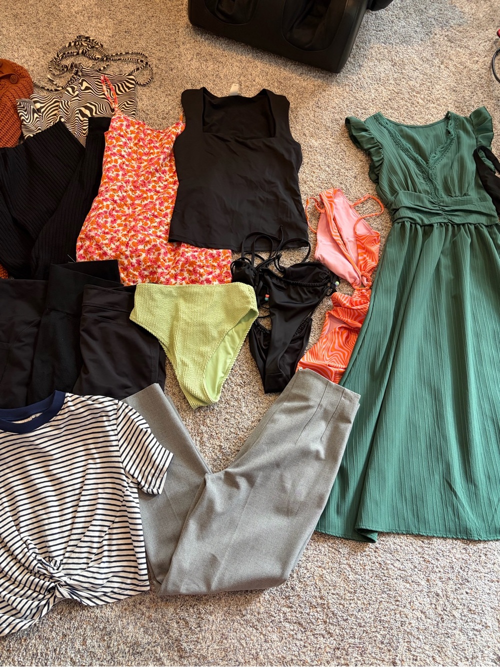 Teen clothing lot